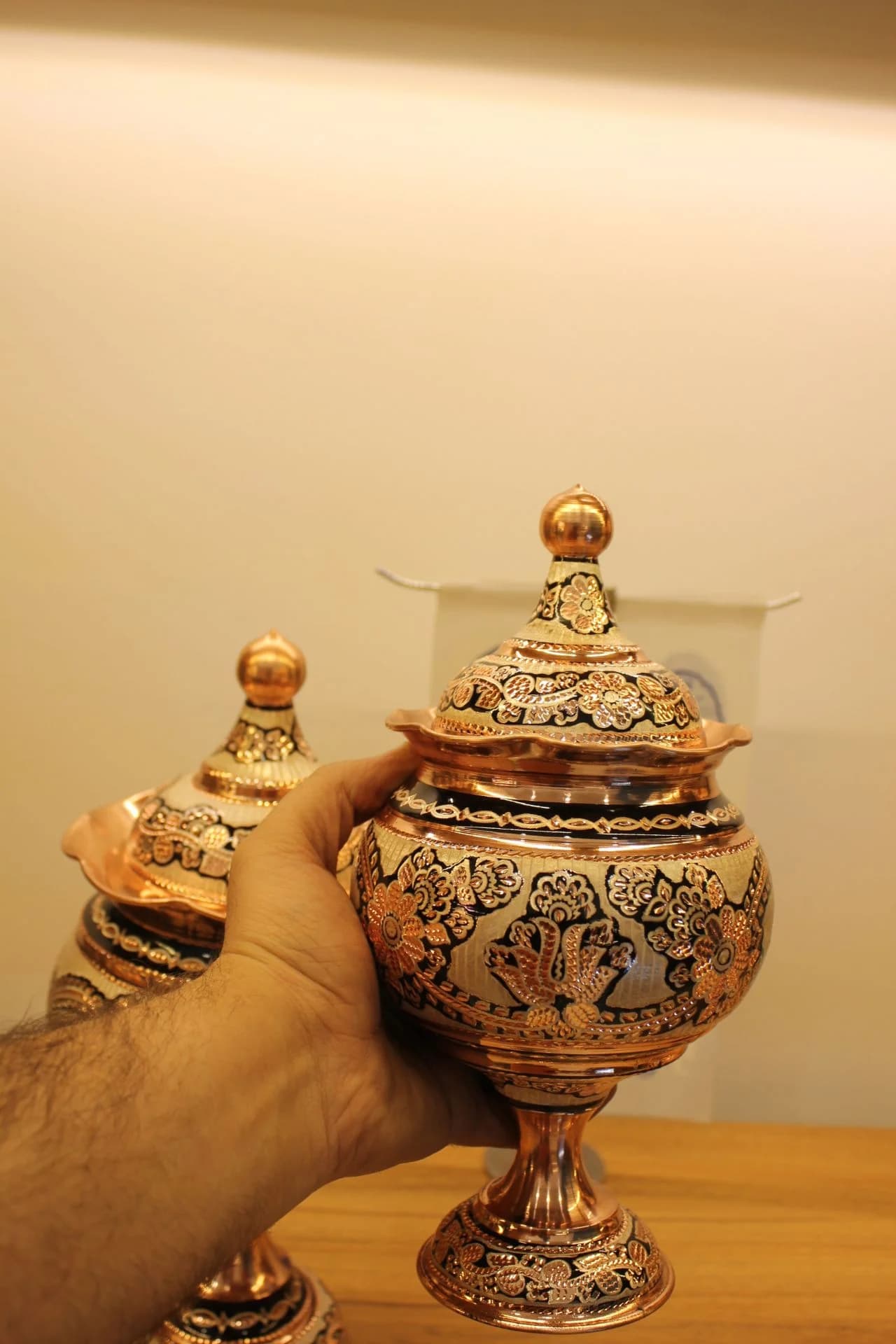 شکلات خوری مسی نقره کوب — تصویر ۵