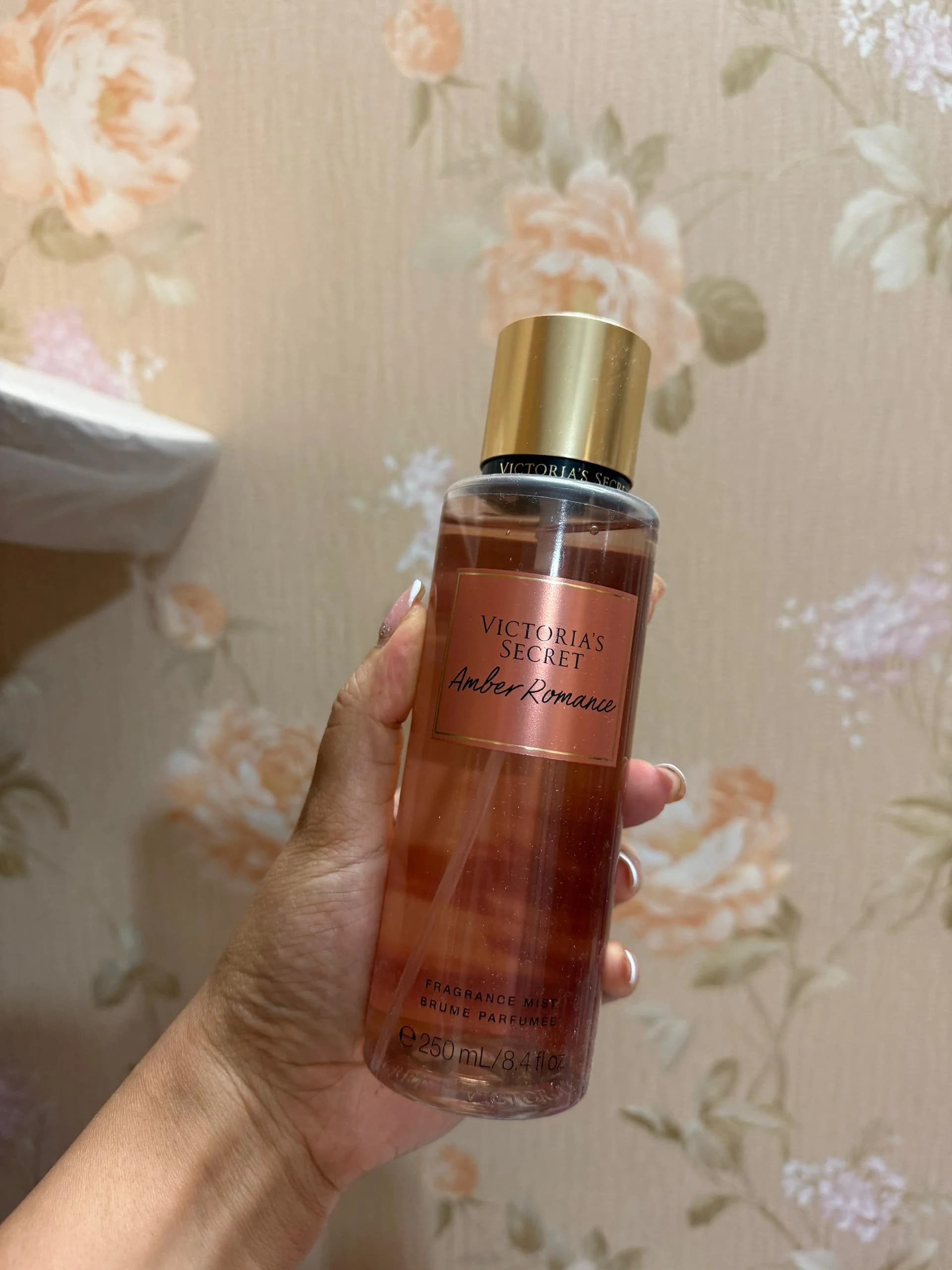 بادی اسپلش آمبر رومنس ویکتوریا سکرت Victoria’s Secret Body Splash Amber Romance — تصویر ۲
