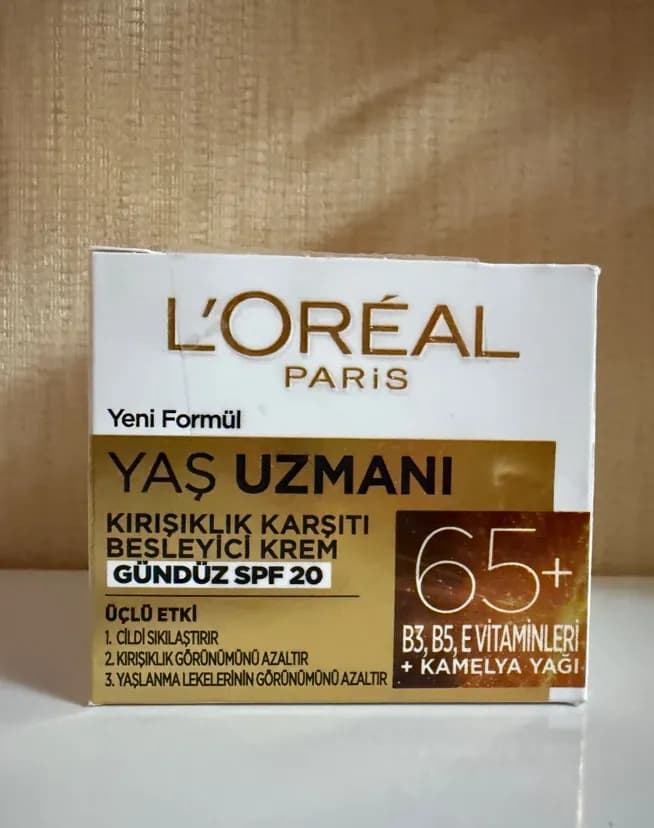 کرم ضد چروک و جوانساز لورآل پاریس بالای 65 سال L’Oréal Paris Age Expert +65 Anti-Wrinkle & Firming Cream — تصویر ۴