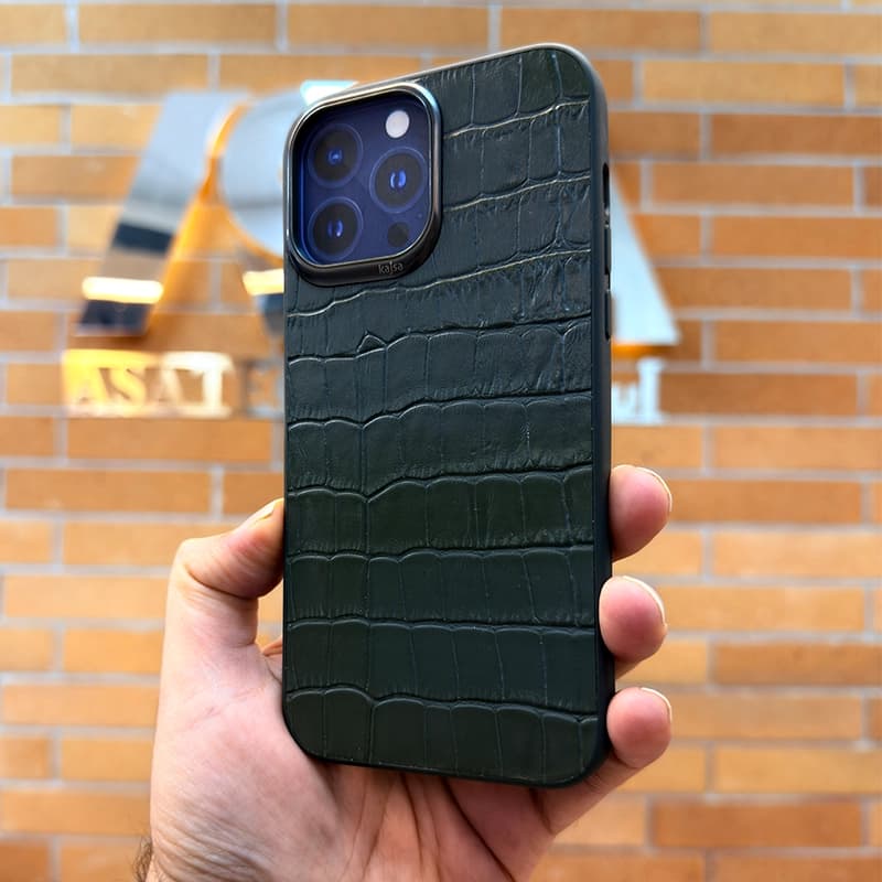 کاور چرمی KAJSA مدل Neo Clasic Croco مناسب برای گوشی موبایل iPhone 13 ProMax — تصویر ۱۱