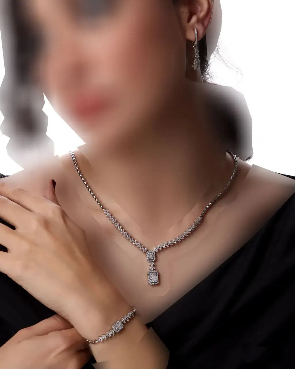 سرویس نقره زنانه جی تی ای طرح جی نایس کد sv-196