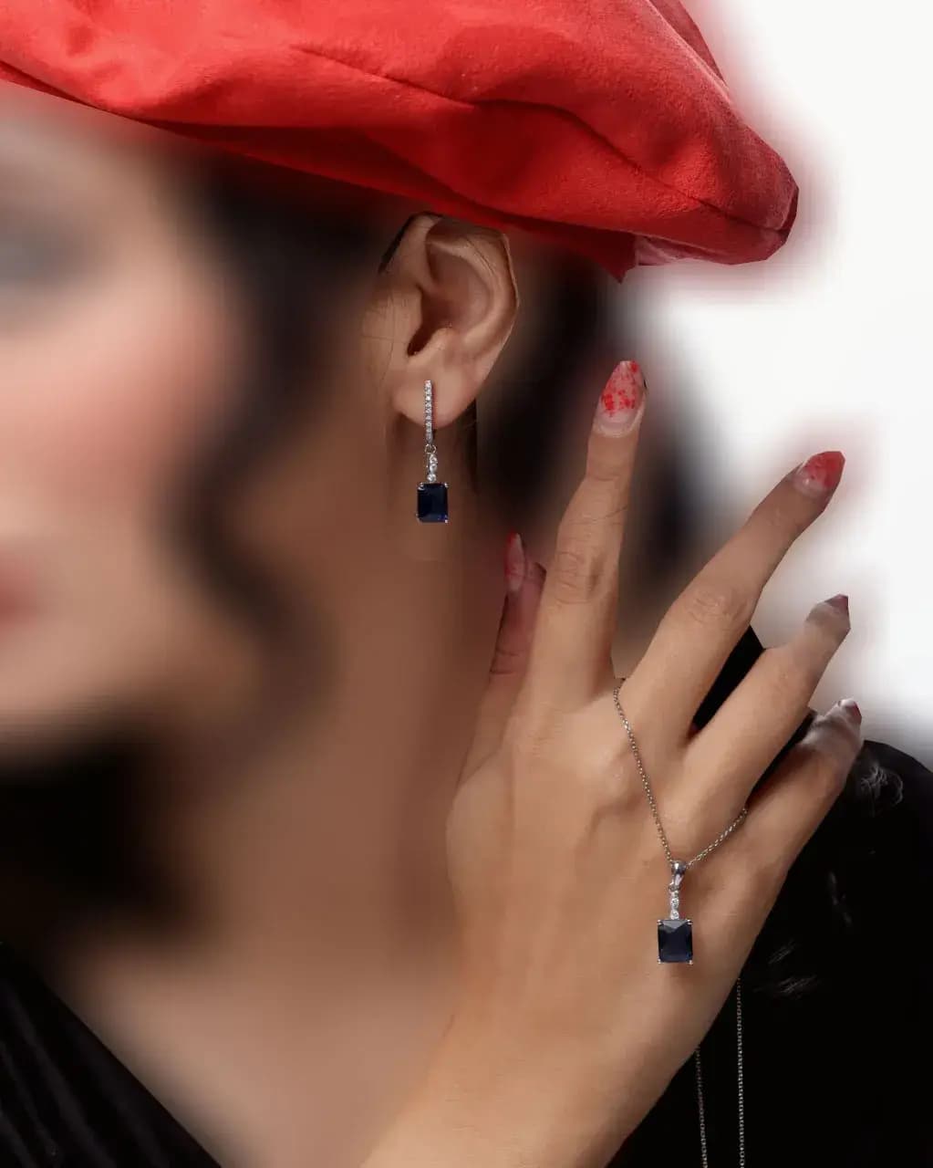 نیم ست نقره زنانه جی تی ای طرح جی نایس (بدون زنجیر) کد sv-173