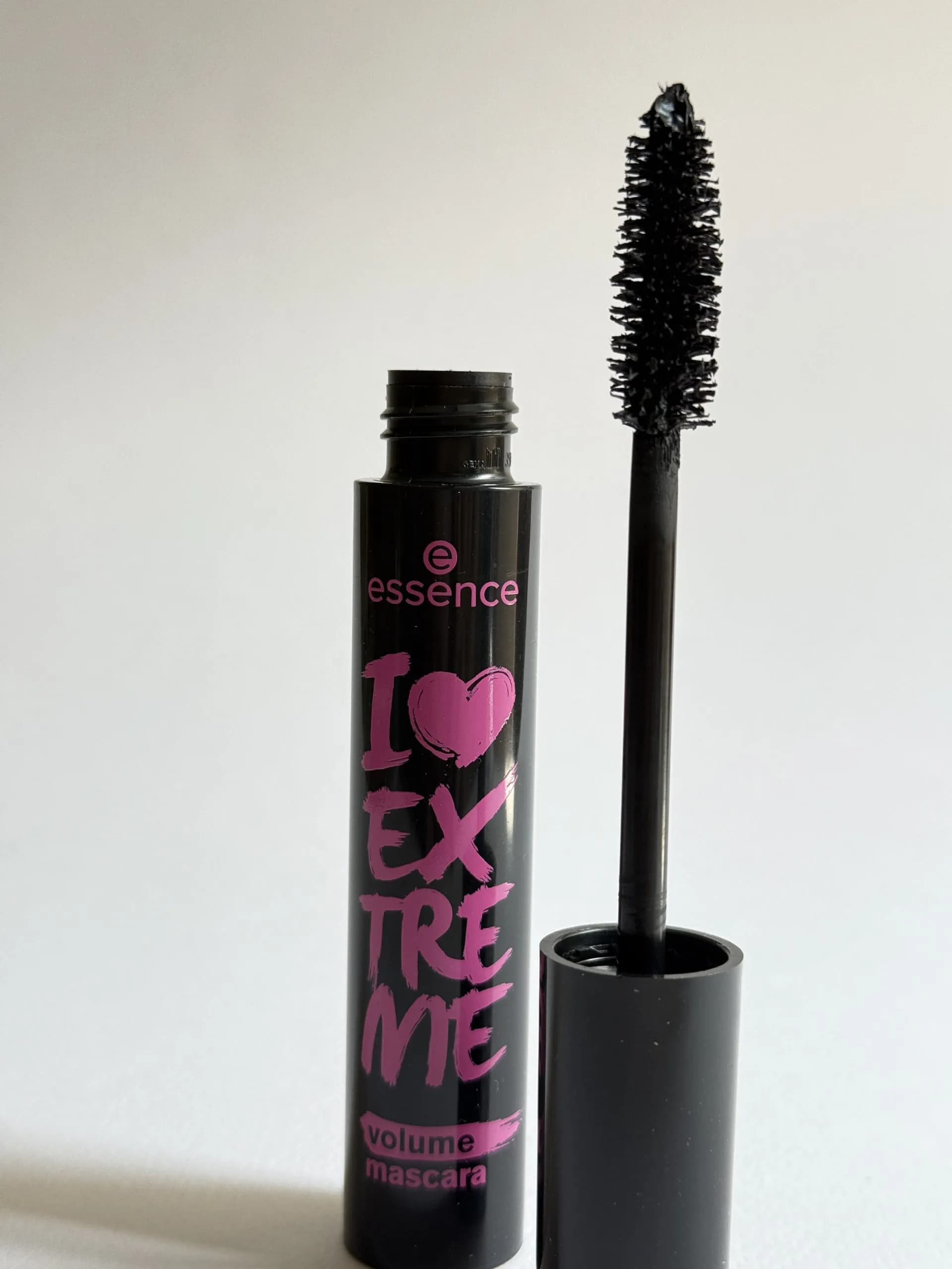 ریمل اسنس مشکی حجم دهنده essence — تصویر ۵