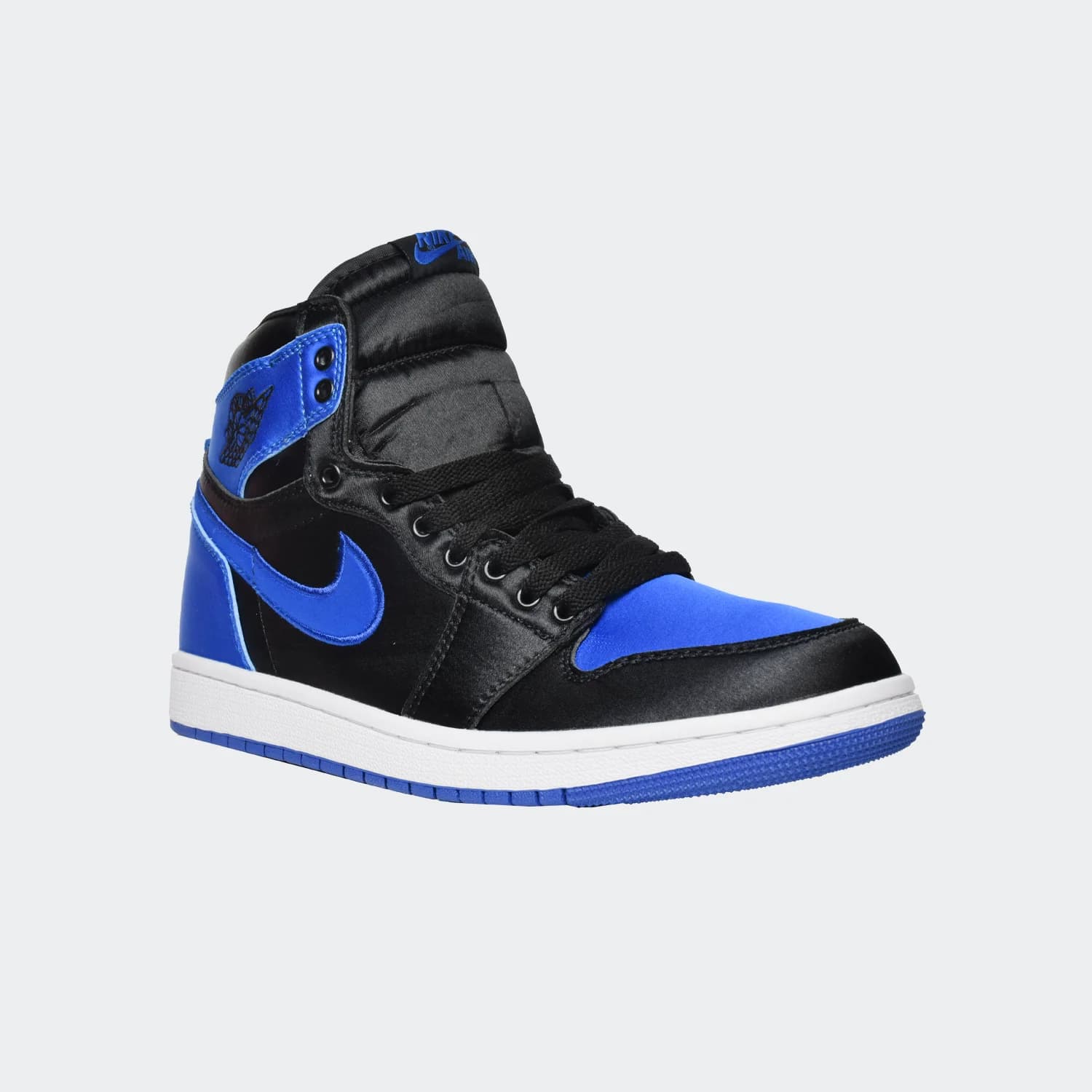 کفش کلاسیک مردانه نایکی مدل Jordan 1 Retro High Satin Royal