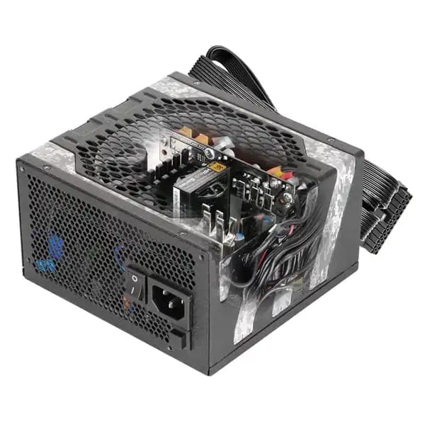 منبع تغذیه گرین GP600B-HP EVO کارکرده — تصویر ۴