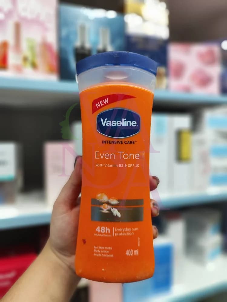 لوسیون بدن Even Tone حاوی ویتامین B3 و SPF 10 — تصویر ۲