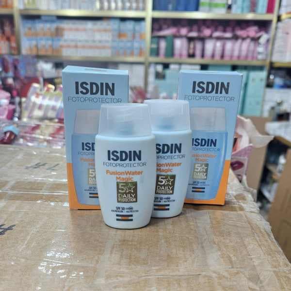 ضد آفتاب و ضد لک اکتیو یونیفای ایزدین (بی رنگ) | Isdin Foto Ultra 100 Active Unify Color SPF 50 — تصویر ۴