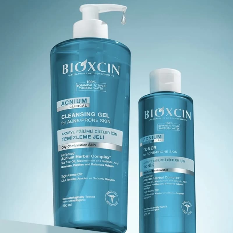 ژل شستشوی صورت ضد جوش بیوکسین مدل Acnium Clinical حجم 500 میل — تصویر ۹