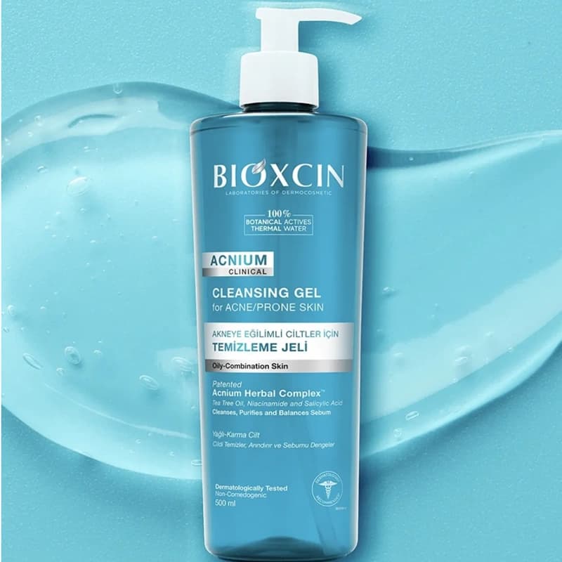 ژل شستشوی صورت ضد جوش بیوکسین مدل Acnium Clinical حجم 500 میل — تصویر ۳