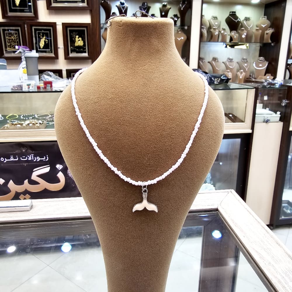 گردنبند دم وال و مهره رنگ ثابت — تصویر ۶