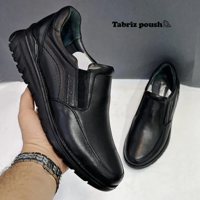 کفش چرم طبیعی تبریز مردانه بغل کش مدل مودنا طبی رویه و آستر چرم طبیعی تضمینی تبریز پوش — تصویر ۴
