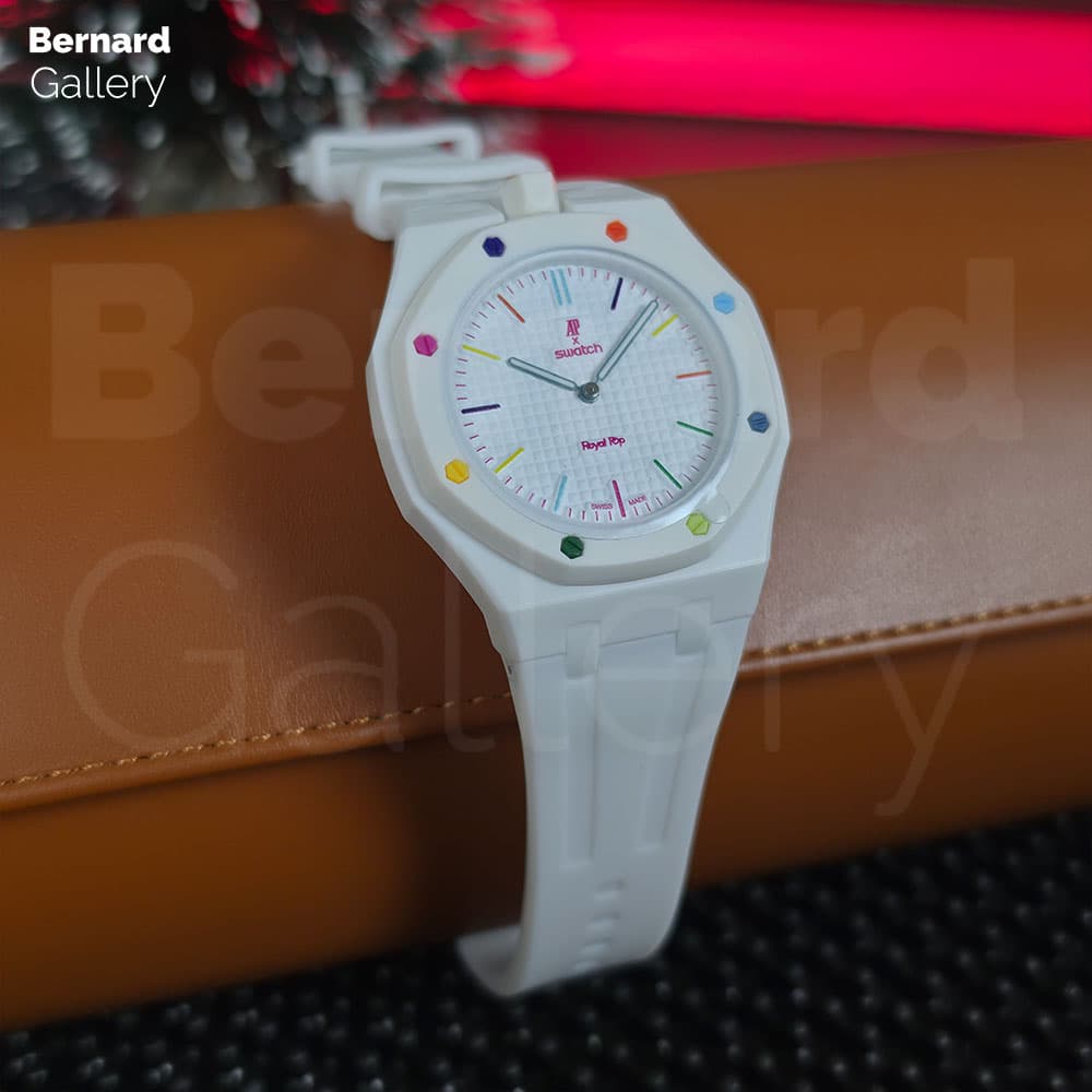 بند مچی ساعت اودمارپیگه سواچ رویال پاپ Audemars Piguet x Swatch | Royal Pop Strap رنگ سفید — تصویر ۸