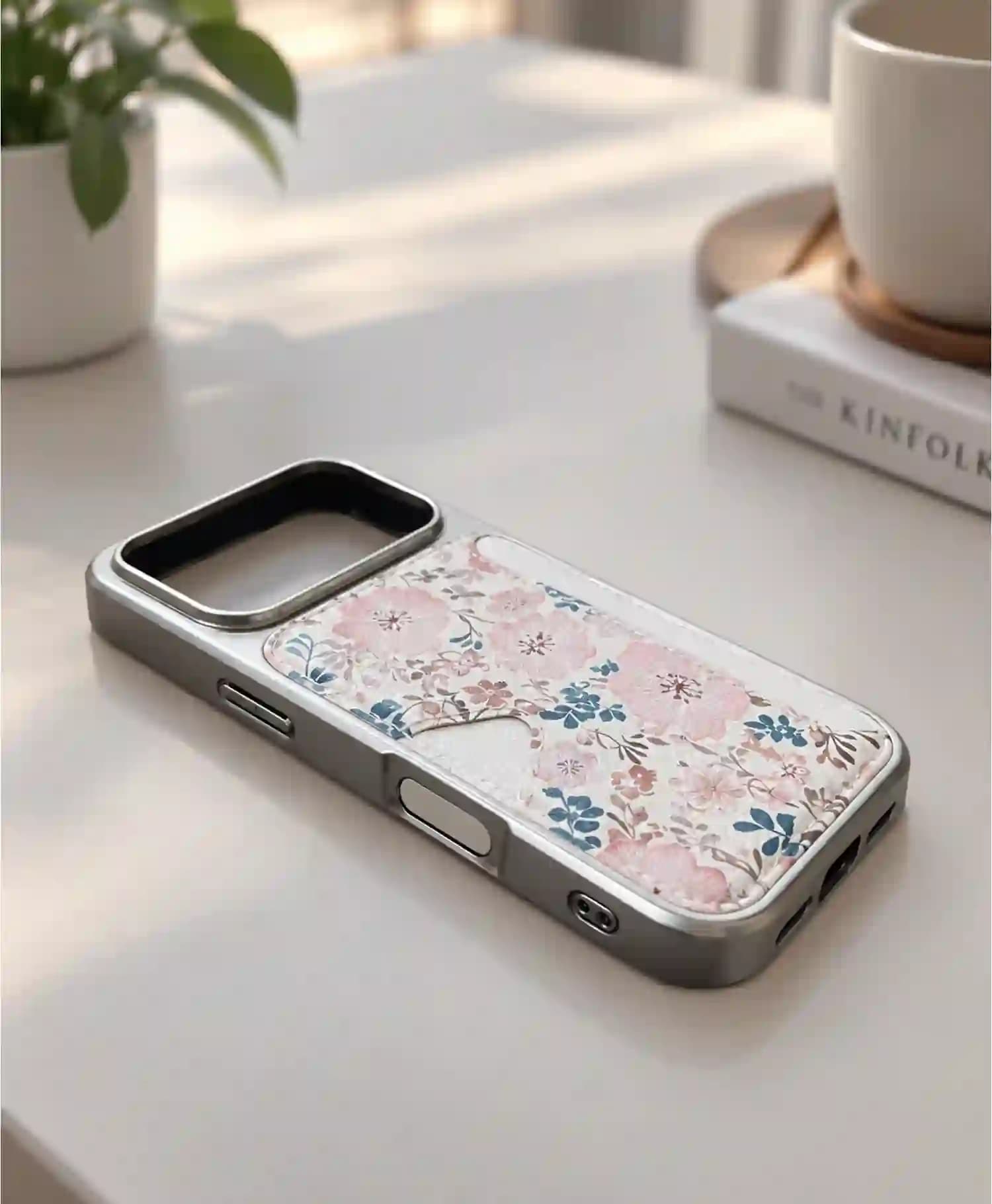 قاب چرمی جاکارتی دار طرح گل گوشی موبایل Iphone 17 Pro — تصویر ۱۰