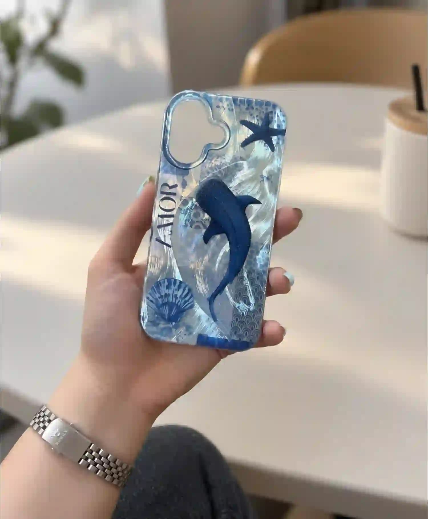 قاب هولوگرامی طرح وال Amor گوشی موبایل Iphone 17 — تصویر ۱۲