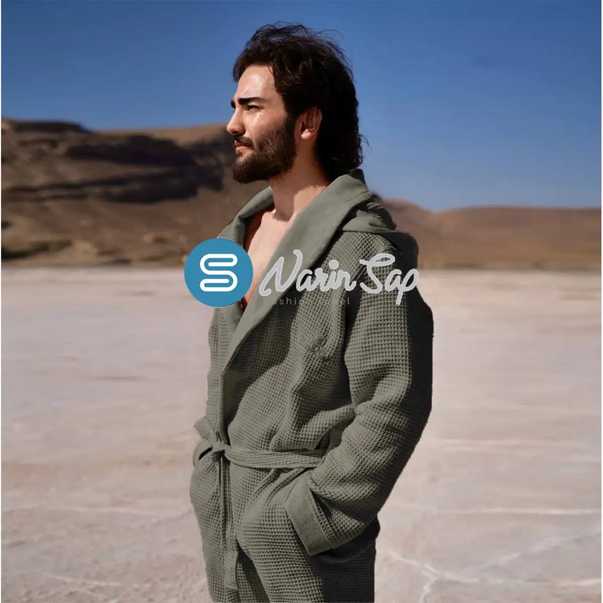 حوله پالتویی کلاه دار برایتون زیتونی نارین ساپ مدیوم — تصویر ۲