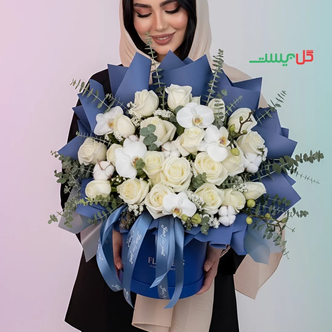 باکس گل مدل آبیار – گل فروشی آنلاین گل بیست