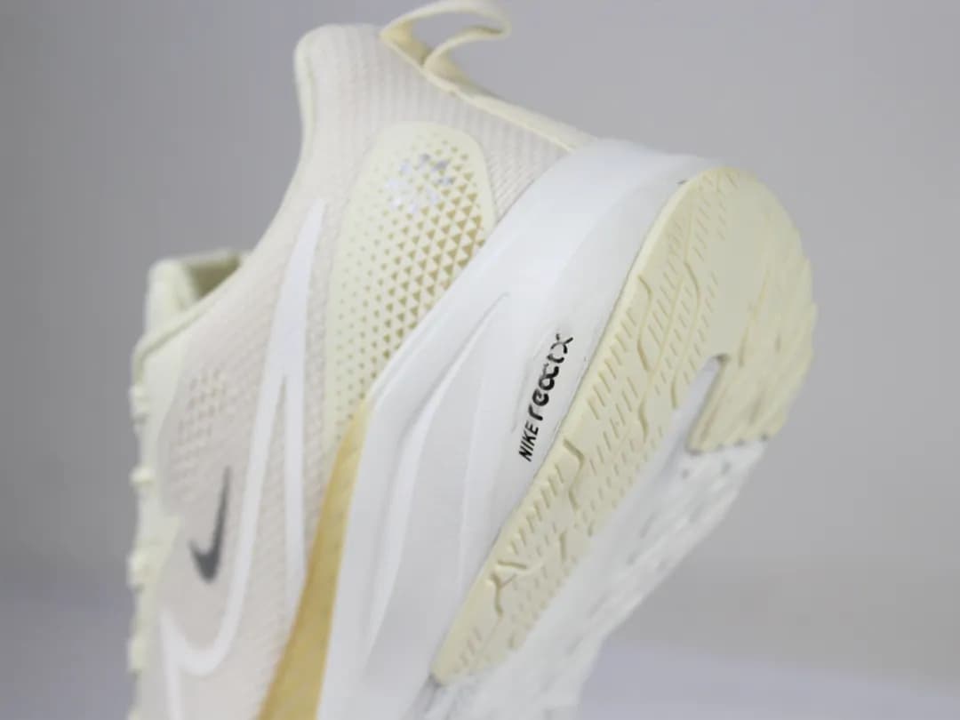 کتونی زنانه رانینگ نایک | Nike Reactx — تصویر ۱۲