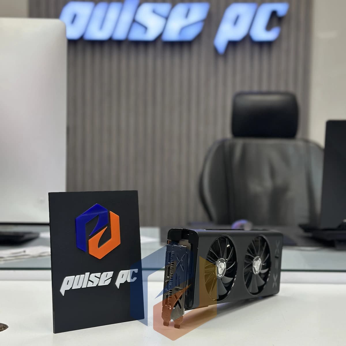 کارت گرافیک XFX RX 5700 XT Thicc II 8GB (استوک) — تصویر ۴