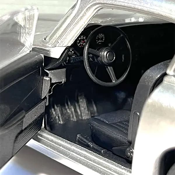 ماکت ماشین فلزی ویلی Welly مدل 1:24 Aston Martin DB5 — تصویر ۶