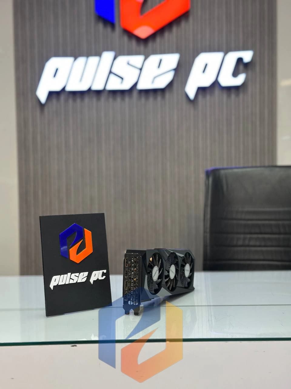 کارت گرافیک GIGABYTE GeForce RTX™ 3070 GAMING OC 8G (استوک) — تصویر ۷