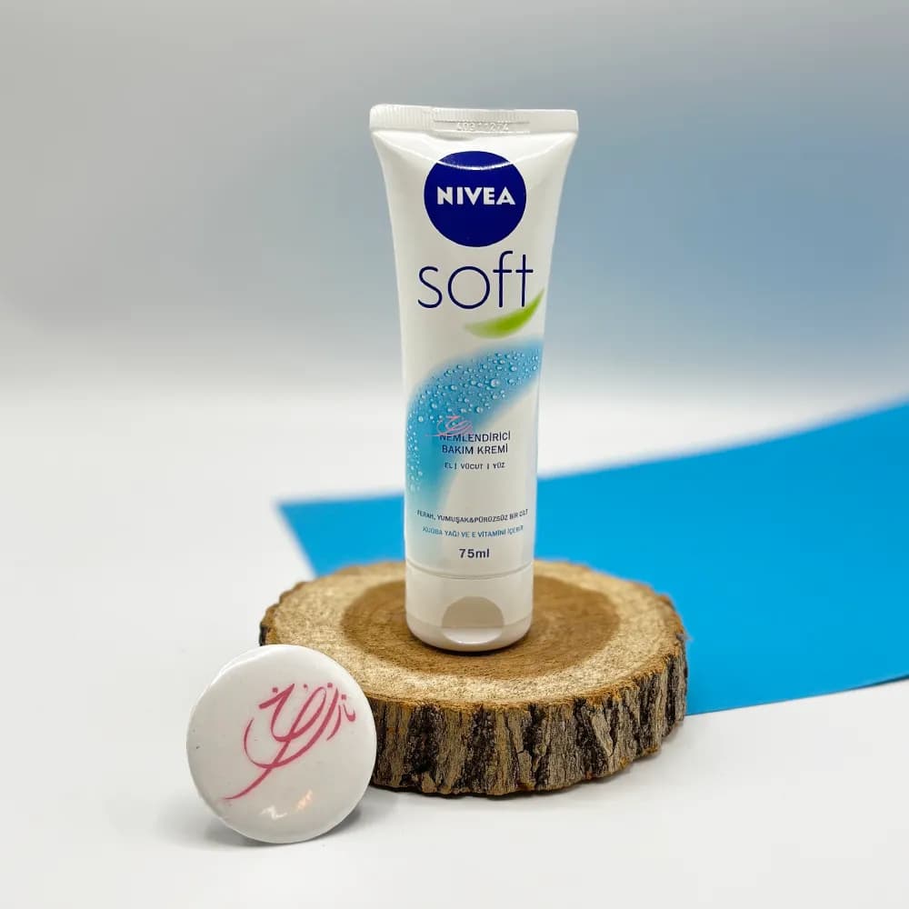کرم مرطوب کننده تیوپی نیوا سافت (Nivea soft) حجم 75 میل — تصویر ۳