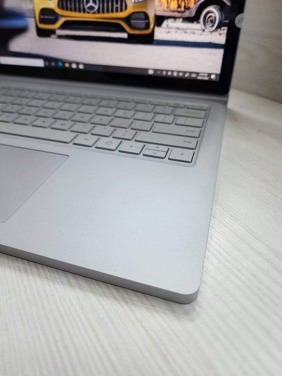 مایکروسافت سرفیس بوک Microsoft SurfaceBook2 — تصویر ۷