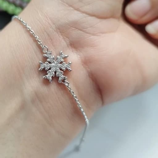دستبند نقره زنانه عیار 925 با روکش طلا سفید طرح جواهری — تصویر ۱۲