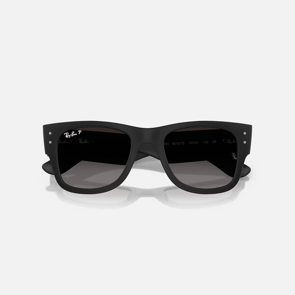 عینک آفتابی ریبن مدل RB 4840-S | طراحی زاویه‌دار با استایل نمادین — تصویر ۵