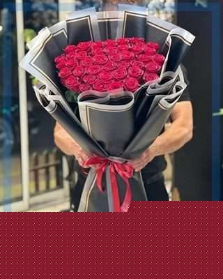 ارسال گل طبیعی برای نمایشگاه های بهاره تهران ۱۴۰۲