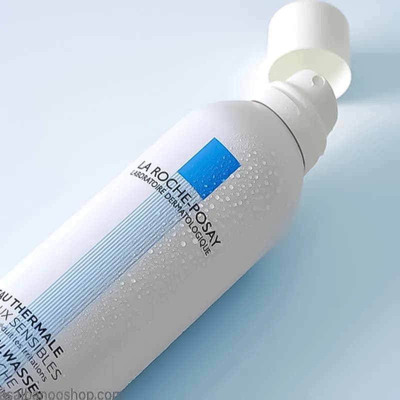 اسپری آبرسان فیس میست لاروش پوزای با آب چشمه حرارتی — تصویر ۲
