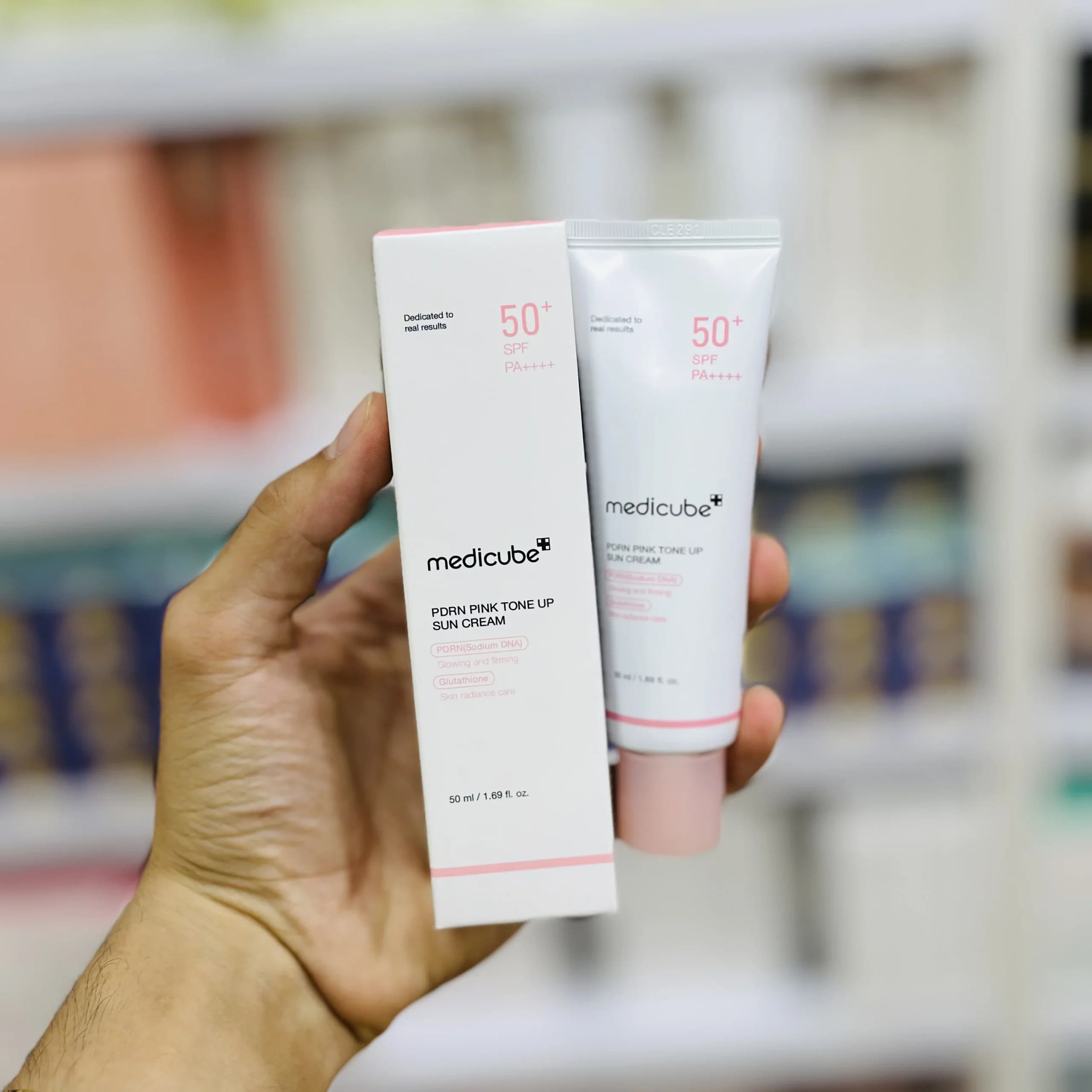 کرم ضد آفتاب مدی کیوب PDRN حجم ۵۰ میل SPF50 تون آپ — تصویر ۴