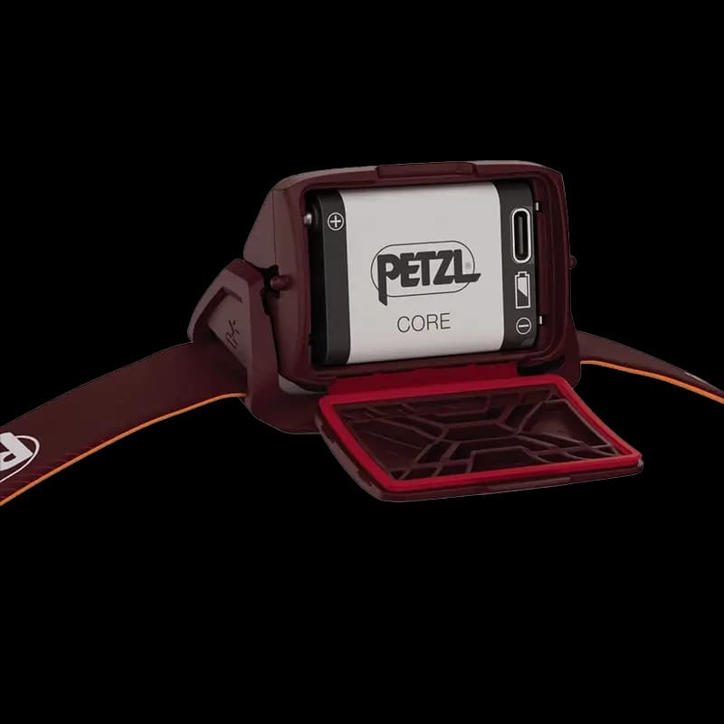 چراغ پیشانی پتزل مدل Petzl Actik core 600 — تصویر ۱۲