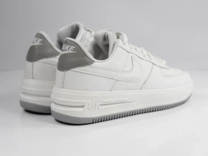 کتونی زنانه نایک ایرفورس | Nike airforce — تصویر ۴