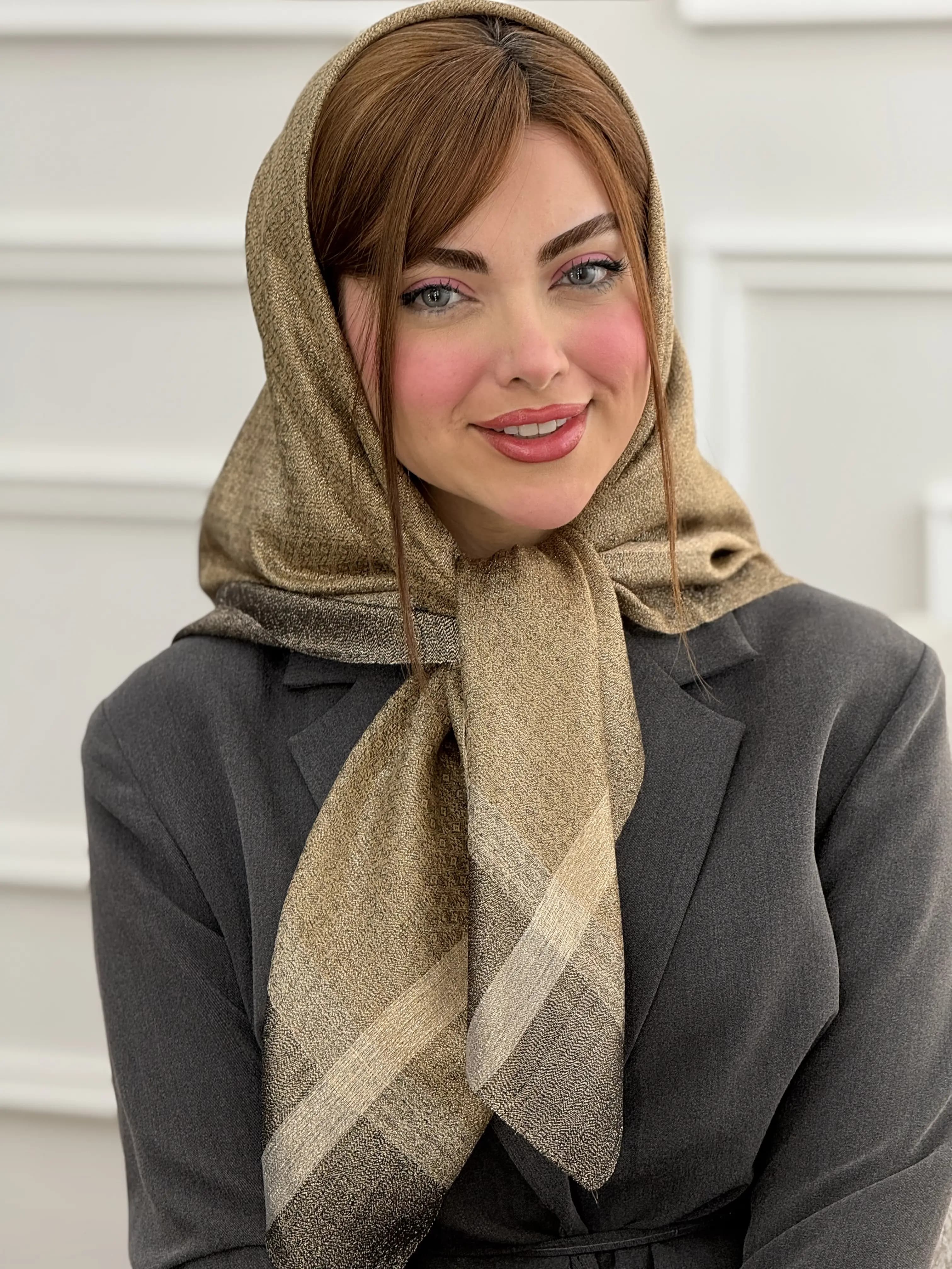 روسری مجلسی ویسکوز شاین — تصویر ۳