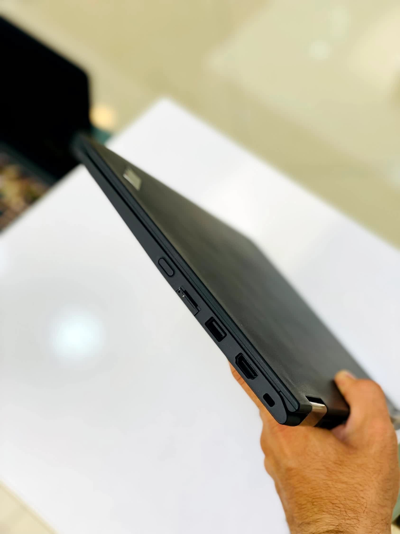 لنوو x13 yoga مشخصات i7-10610u | 16gb | 512ssd | x360 — تصویر ۶