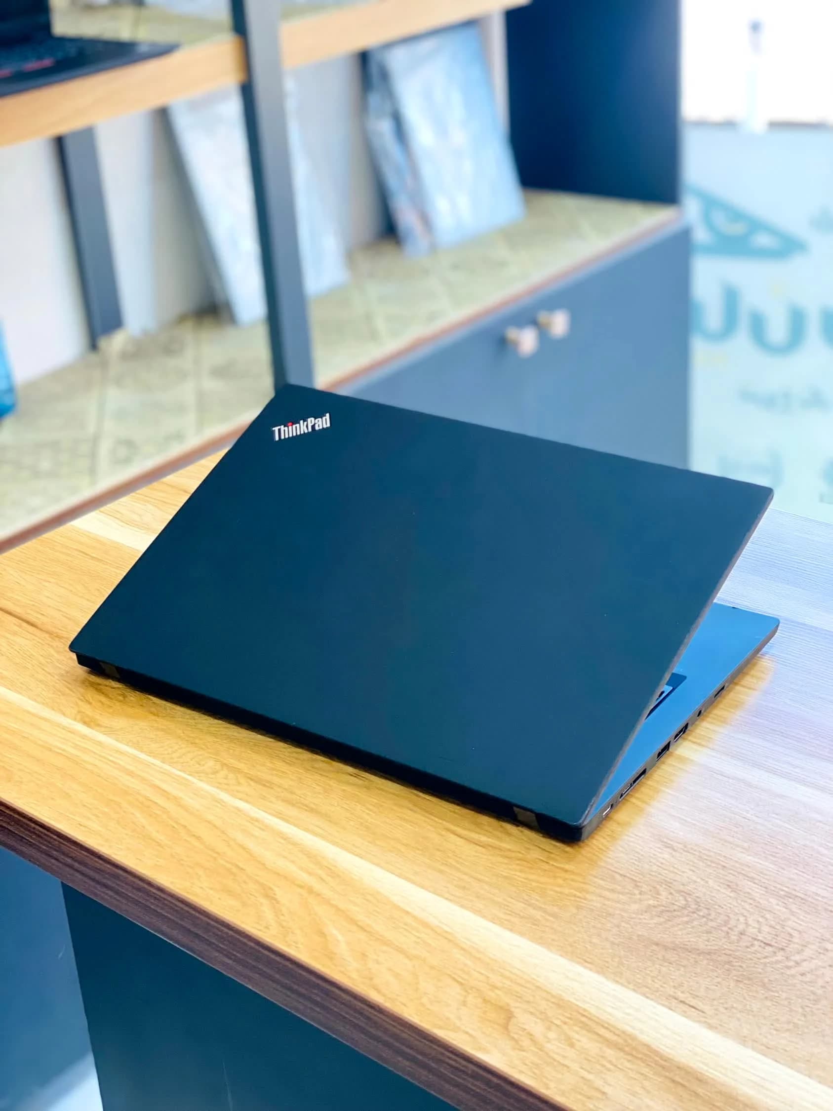 لپ تاپ لنوو Thinkpad T14 مشخصات i5-10310u | 16GB | 256SSD — تصویر ۸