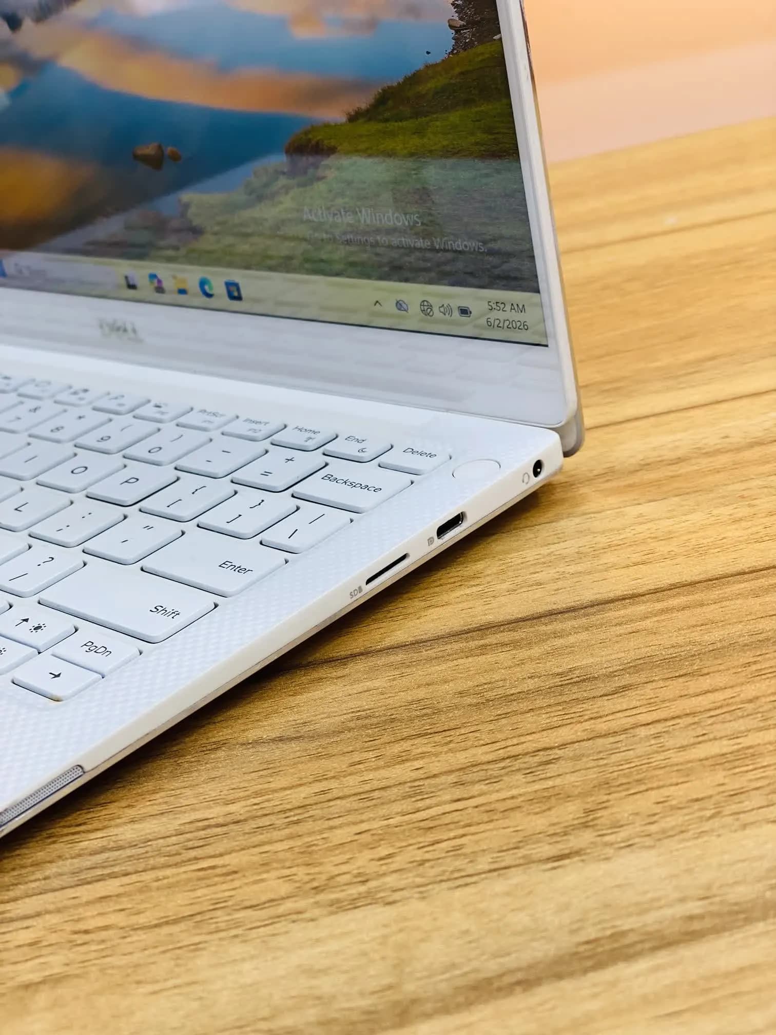 لپ تاپ دل XPS 13 7390 مشخصات i7-10th | 16gb لمسی — تصویر ۵
