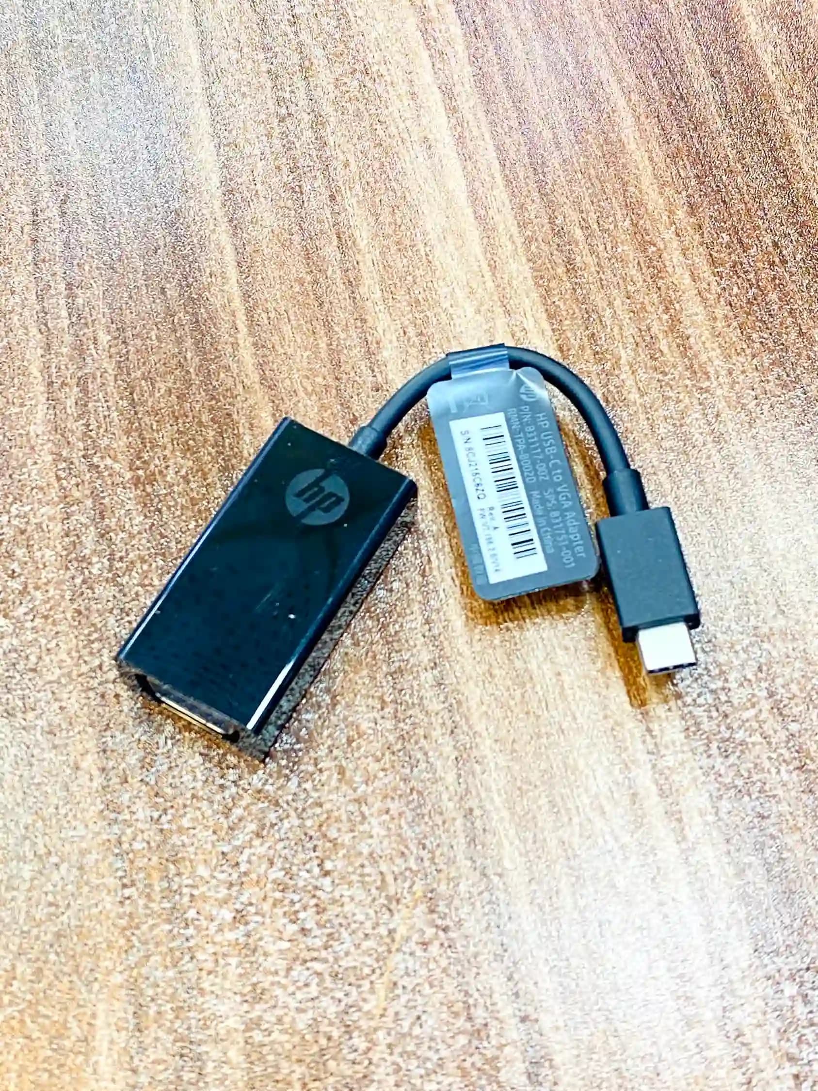 مبدل اورجینال اچپی Type-c به VGA — تصویر ۳