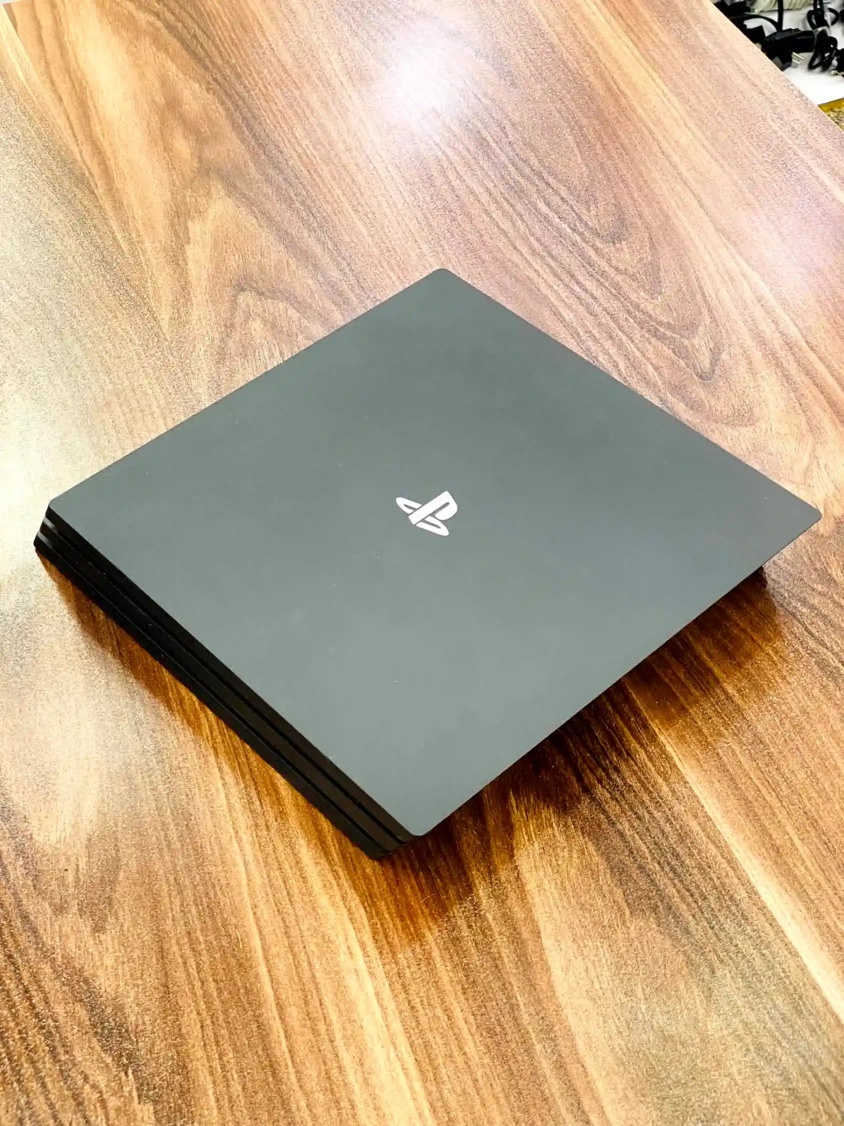 کنسول بازی سونی Ps4 Pro اکانتی | حافظه 1ترابایت | همراه یک دسته اورجینال — تصویر ۱۰
