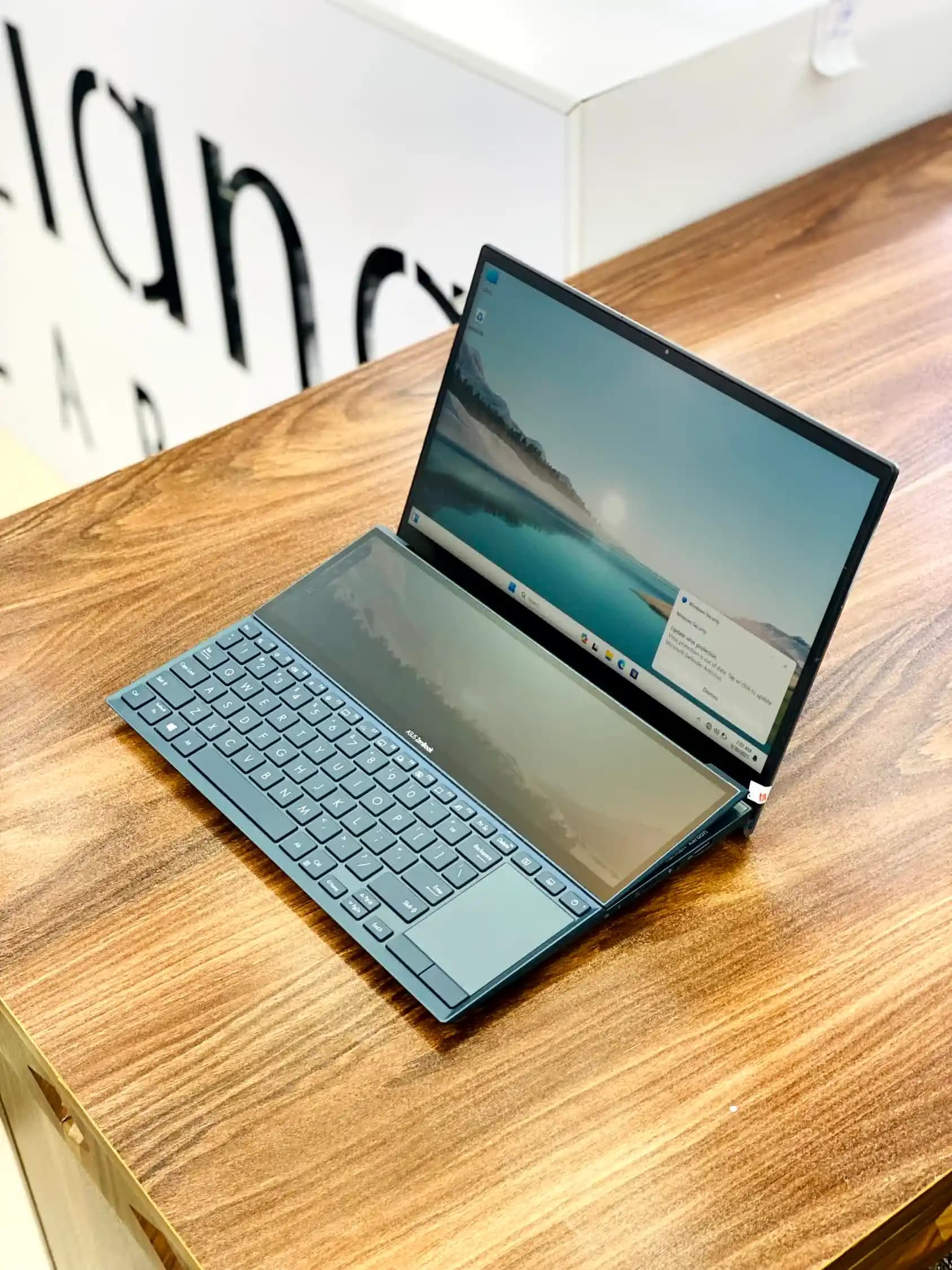 لپ تاپ ایسوس zenbook ux482ear سی پی یو i5 دو صفحه نمایش — تصویر ۱۰