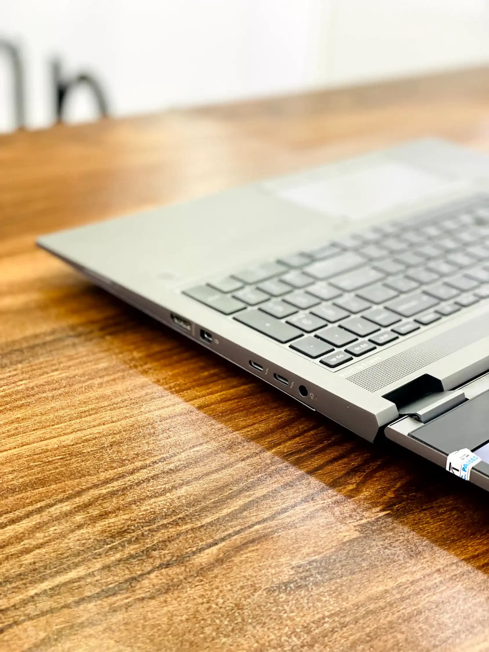 لپ تاپ hp zbook fury 15 g8 مشخصات i7 | 16GB | 512SSD | RTX A3000 6GB — تصویر ۵