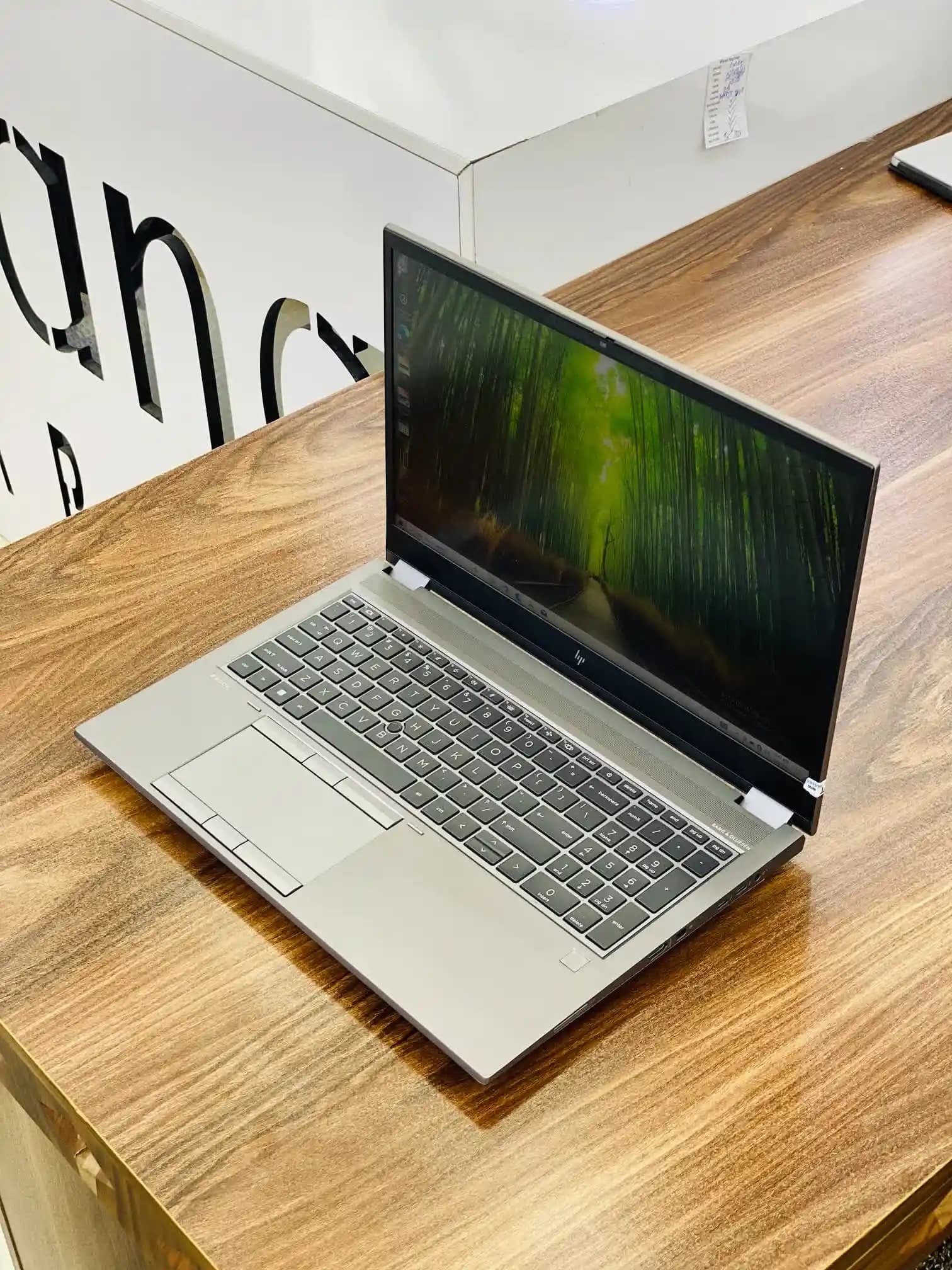 لپ تاپ hp zbook fury 15 g8 مشخصات i7 | 16GB | 512SSD | RTX A3000 6GB — تصویر ۷