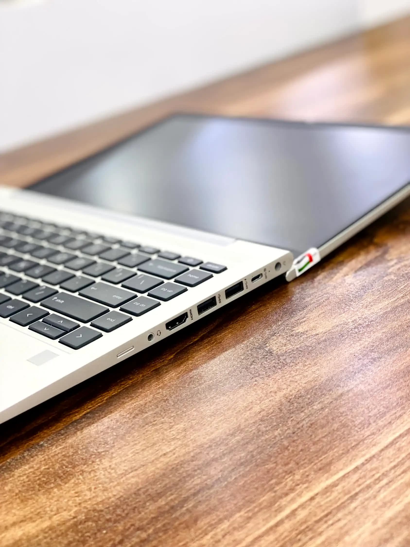 لپ تاپ hp probook 445 g8 مشخصات ryzen 5 | 8gb | 256ssd — تصویر ۵