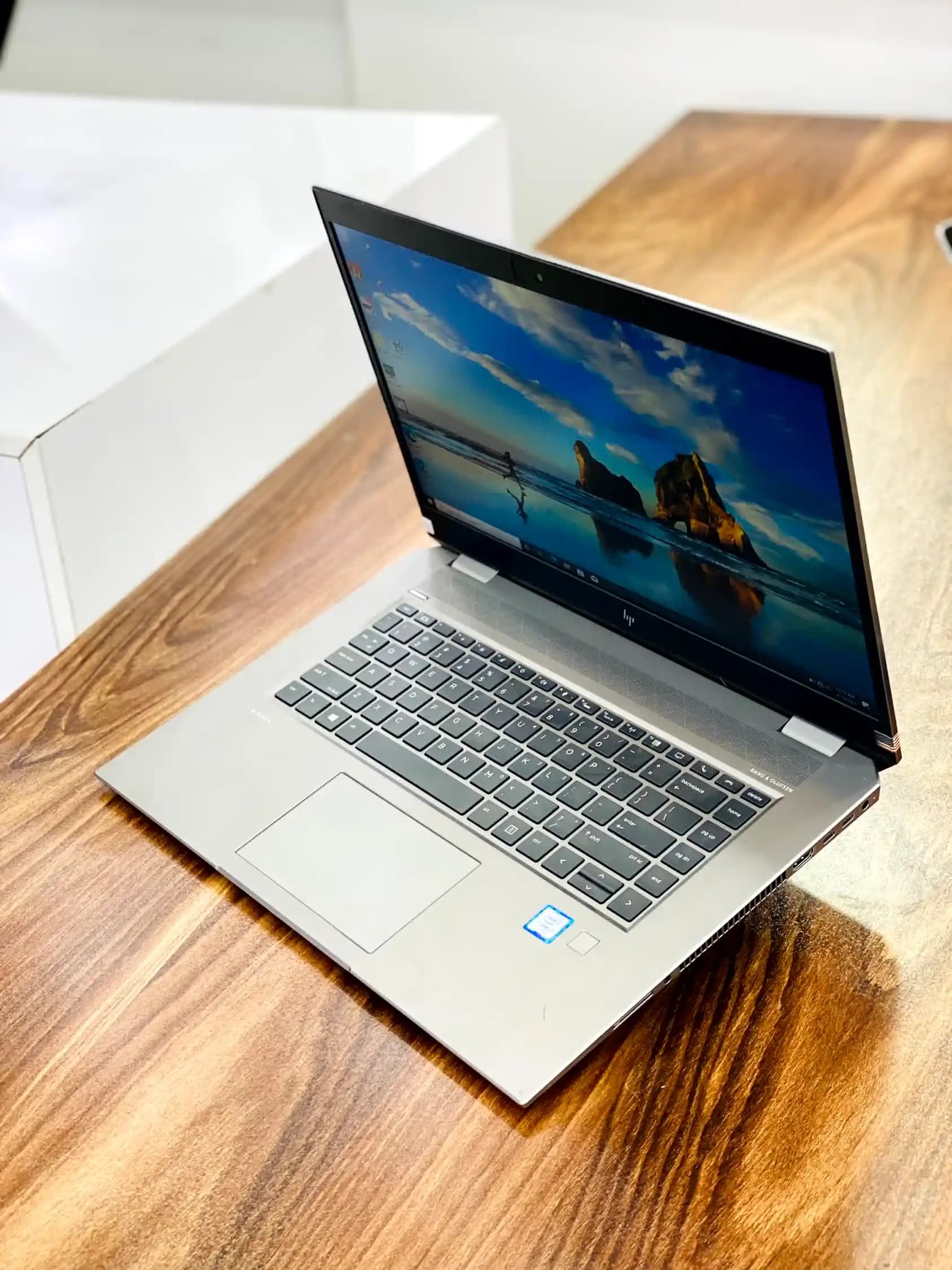 اچپی zbook 15 g5 studio مشخصات 16gb | i7-8550H — تصویر ۷