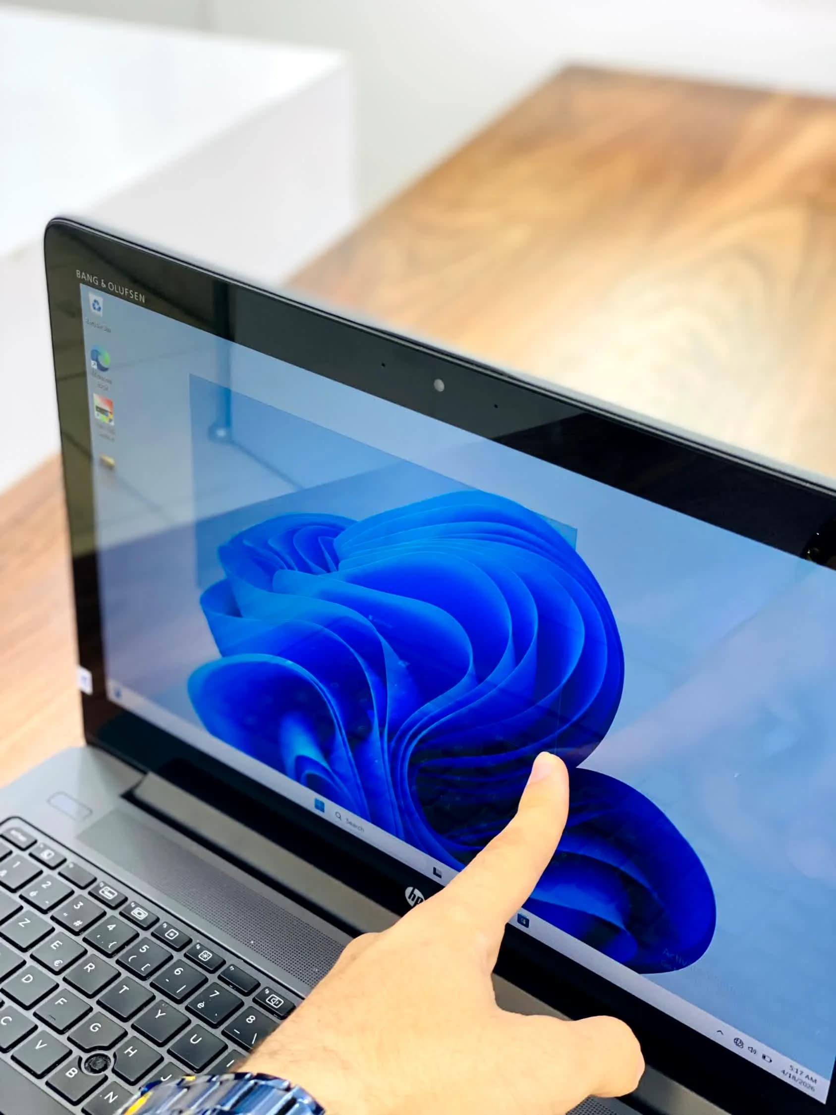 اچپی Zbook 15 g3 سی پی یو i7 | صفحه نمایش لمسی — تصویر ۳