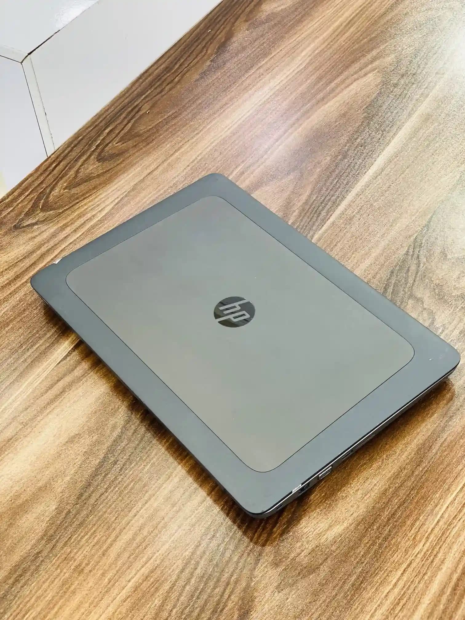 اچپی Zbook 15g3 پردازنده 512ssd | 16gb | i7 — تصویر ۳