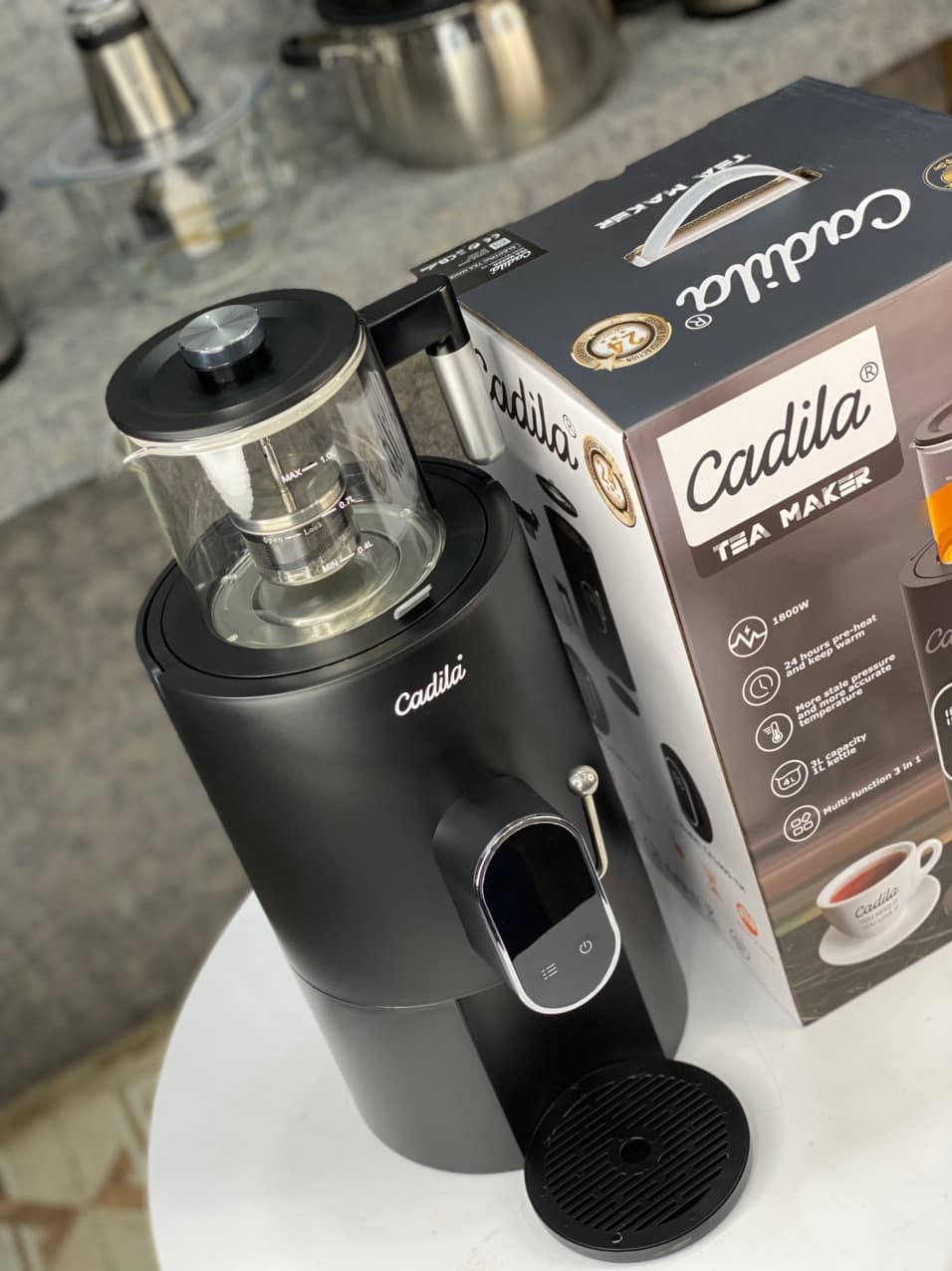 سماور برقی 3 لیتری کادیلا مدل CA1001-TM — تصویر ۸