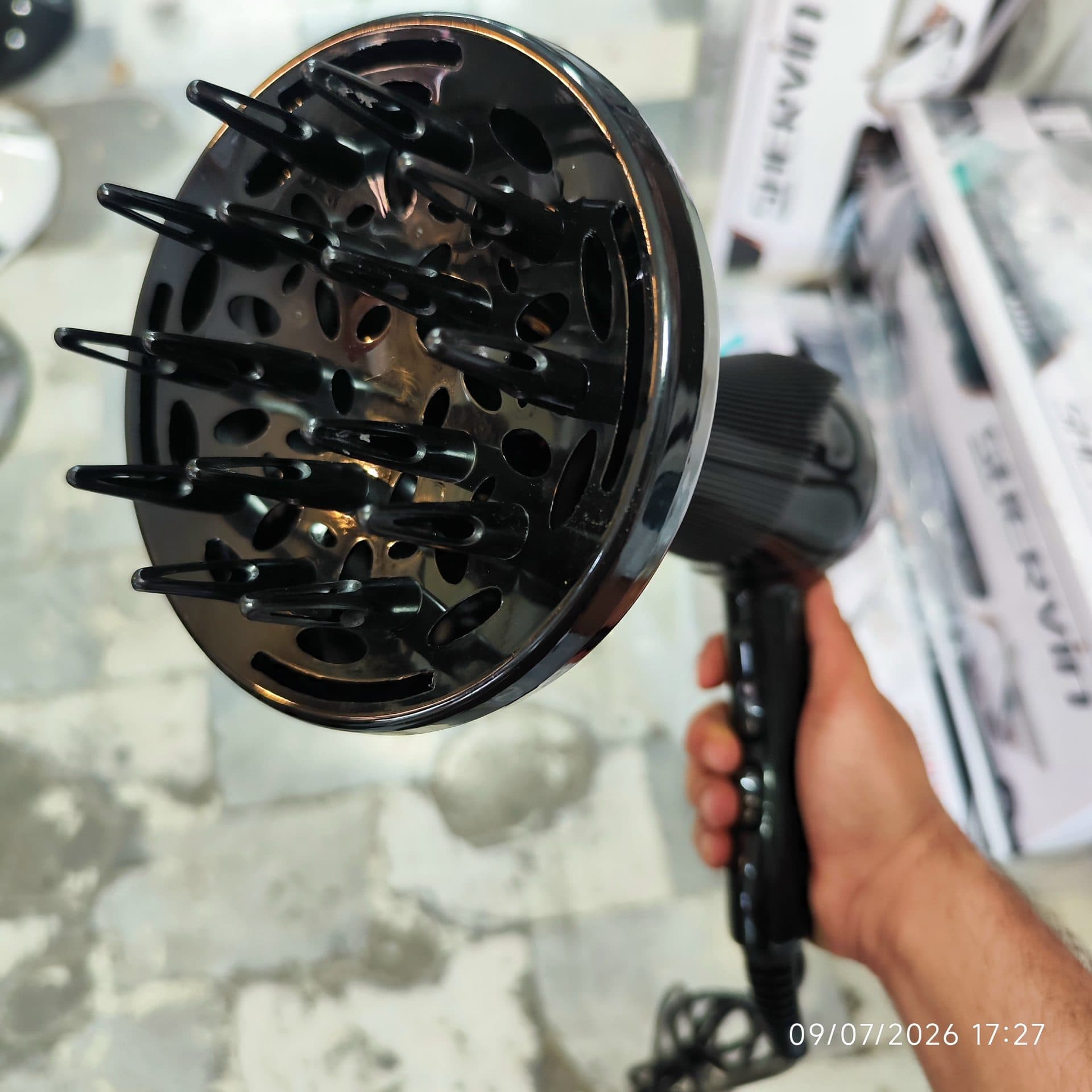 سشوار ویداس Vidas مدل VIR-6365 توان 2300 وات — تصویر ۵