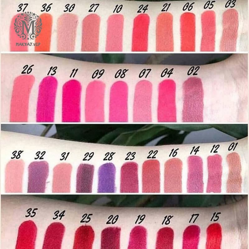 رژ لب جامد گلدن رز مدل Velvet Matte — تصویر ۱۲