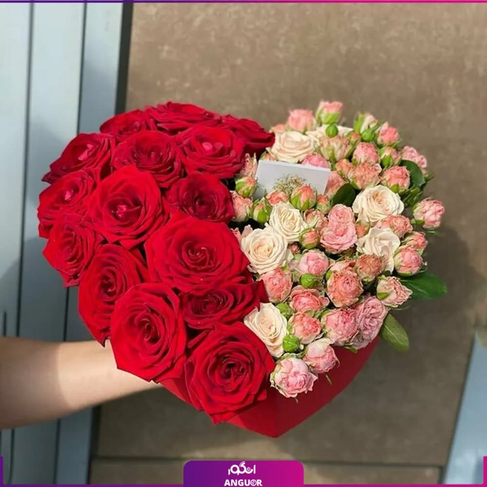 باکس گل رز قرمز و رز مینیاتوری قلب